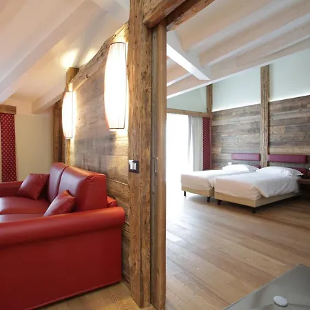Delle Alpi 4*