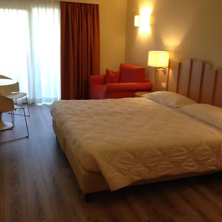 Delle Alpi Otel 4*