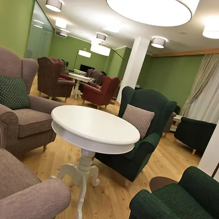 Delle Alpi 4*