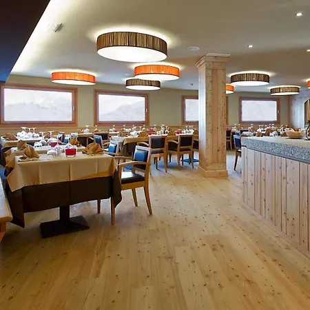 Delle Alpi Otel 4*